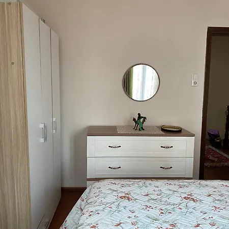 Ayvalik'taki Eviniz * Ayvalı